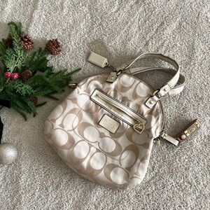 Coach Cream Signature Shoulder Bag